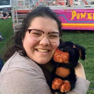 Meet your Posher, Cristina